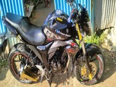 Suzuki Gixxer Dual Disc Dual Tone